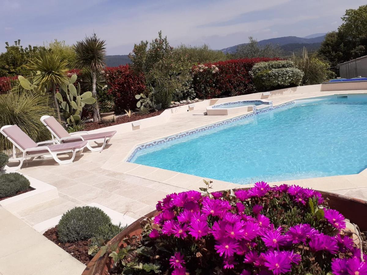 Gite Provencal Independant Avec Piscine Chauffee : Le Suy Bien Flayosc Kültér fotó