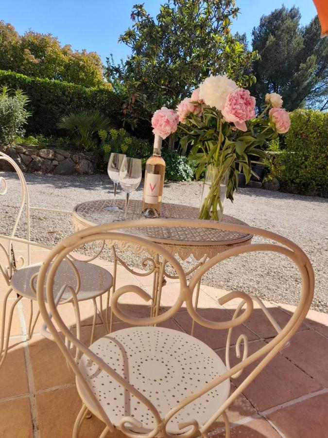 Gite Provencal Independant Avec Piscine Chauffee : Le Suy Bien Flayosc Kültér fotó